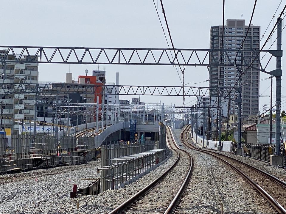 竹ノ塚駅付近高架化工事の内 軌道新設工事 画像1